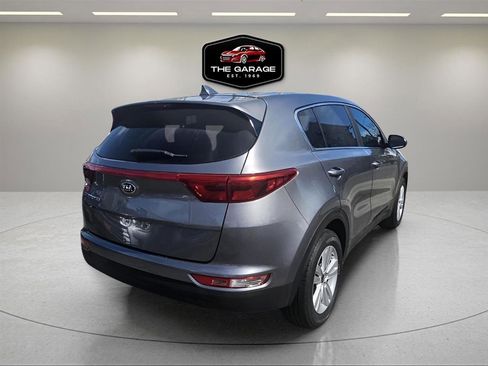 Used 2017 Kia Sportage LX image 6