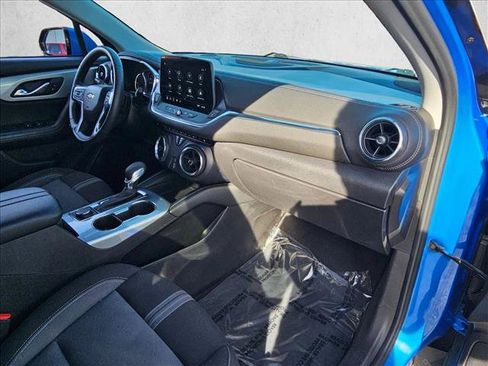 Used 2025 Chevrolet Blazer LT image 20