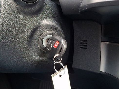 Used 2023 Toyota Tacoma SR AWD/4WD image 23