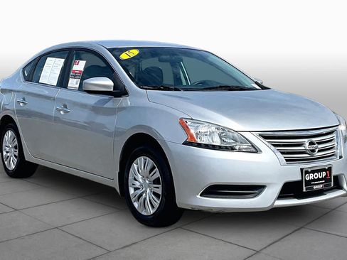 Used 2015 Nissan Sentra S FWD image 2