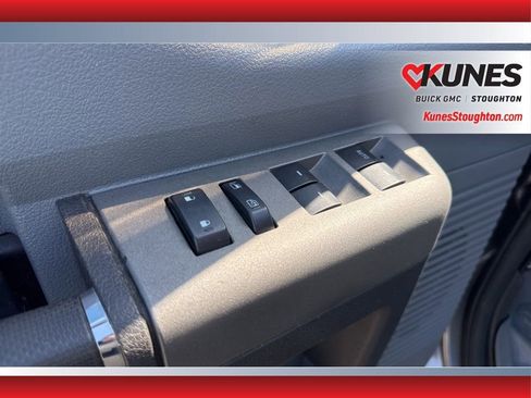 Used 2012 Ford F250 XLT w/ XLT Value Pkg AWD/4WD image 16