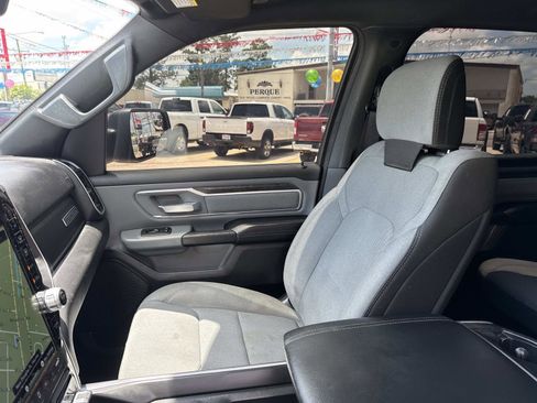 Used 2021 RAM 1500 Big Horn AWD/4WD image 15
