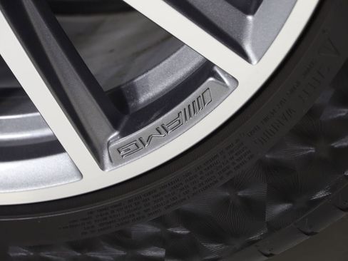 Used 2025 Mercedes-Benz GLS 450 4MATIC image 20