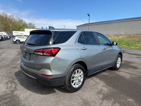 Used 2024 Chevrolet Equinox LT AWD/4WD image 5