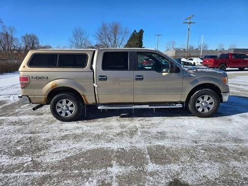 Used 2011 Ford F150 XLT w/ XLT Chrome Pkg image 2