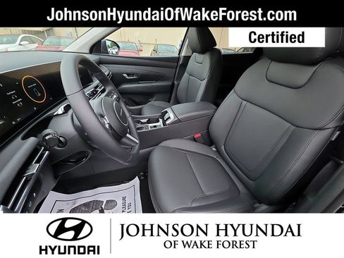 Used 2025 Hyundai Tucson SEL FWD image 23