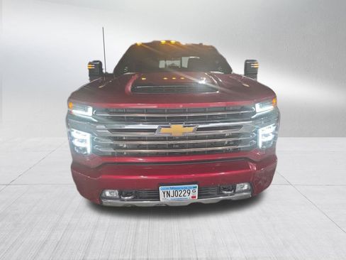 Used 2023 Chevrolet Silverado 3500 High Country w/ Z71 Off-Road Package image 2