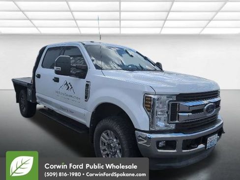 Used 2018 Ford F250 XLT w/ XLT Value Package AWD/4WD image 1