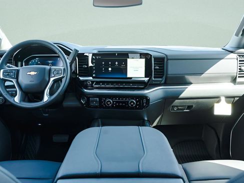 New 2026 Chevrolet Silverado 2500 LTZ w/ LTZ Plus Package AWD/4WD image 8