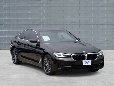 Used 2022 BMW 530i w/ Premium Package RWD image 1