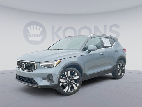Certified 2023 Volvo XC40 B5 Ultimate w/ Protection Package Premier image 1