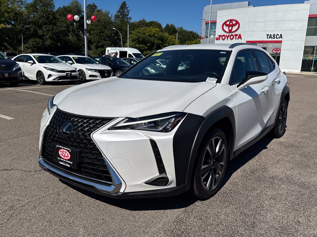Used 2019 Lexus UX 200 w/ Accessory Package FWD image 3