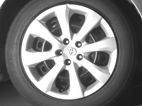 Used 2025 Toyota Corolla LE FWD image 13