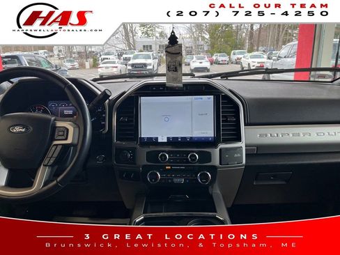 Used 2022 Ford F250 Lariat w/ Lariat Ultimate Package AWD/4WD image 16
