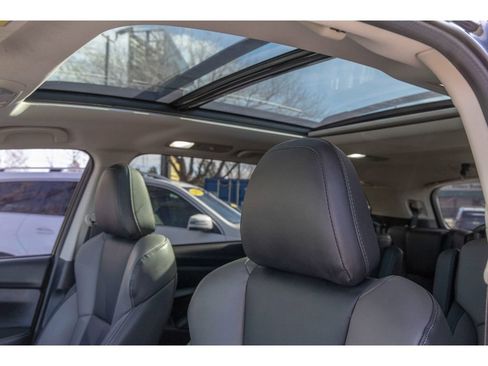 Used 2022 Subaru Ascent Onyx Edition image 19