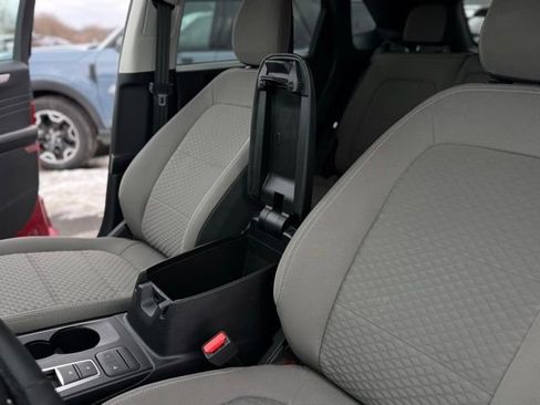 Used 2022 Ford Escape SE w/ Convenience Package image 25