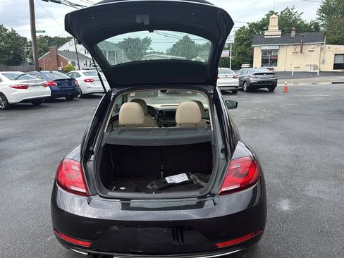 Used 2017 Volkswagen Beetle 1.8T SE FWD image 9