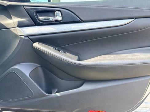 Used 2016 Nissan Maxima 3.5 SL FWD image 19