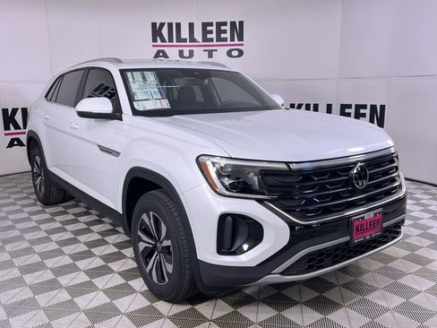 New 2026 Volkswagen Atlas Cross Sport SE FWD image 9