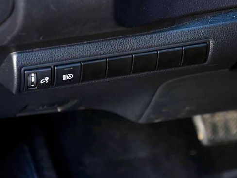 Certified 2024 Toyota Corolla LE image 22