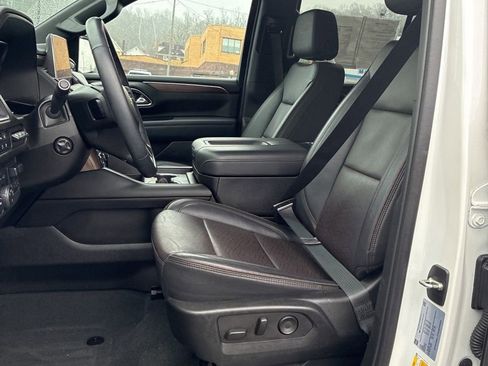 Used 2023 Chevrolet Tahoe High Country w/ Premium Package image 14