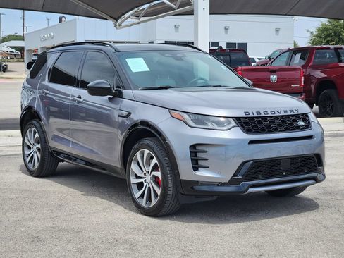 Used 2025 Land Rover Discovery Sport Dynamic SE AWD/4WD image 3