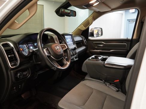 Used 2019 RAM 1500 Big Horn image 6