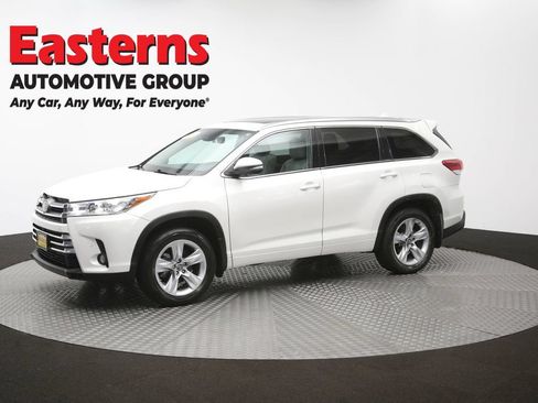Used 2017 Toyota Highlander Limited Platinum AWD/4WD image 63