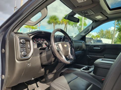 Used 2021 Chevrolet Silverado 1500 LTZ w/ Max Trailering Package AWD/4WD image 9