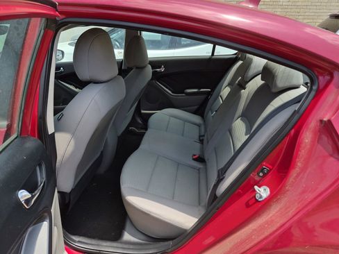 Used 2015 Kia Forte LX w/ Popular Package FWD image 7