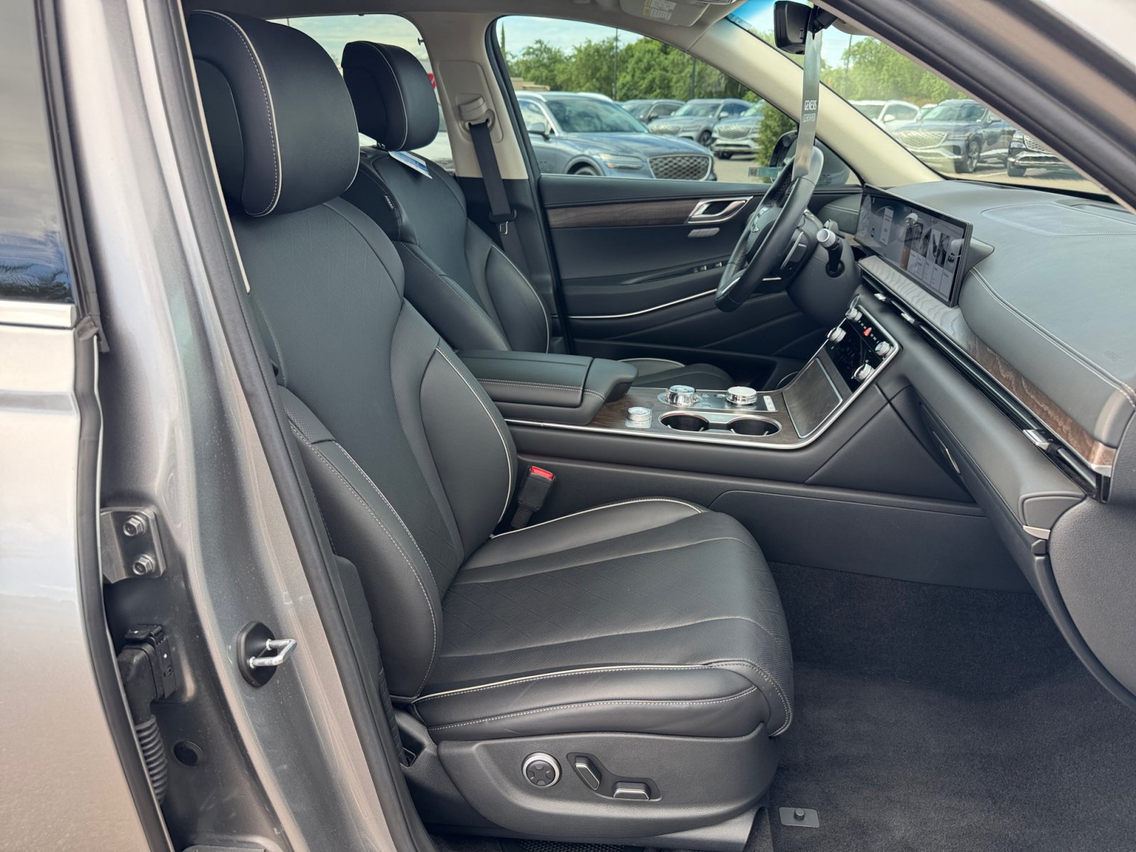 Used 2026 Genesis GV80 2.5T Prestige AWD/4WD image 19