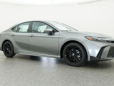 New 2026 Toyota Camry SE FWD image 28