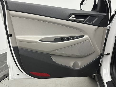 Used 2018 Hyundai Tucson SEL image 10