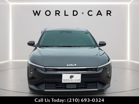 Certified 2025 Kia K4 EX FWD image 8