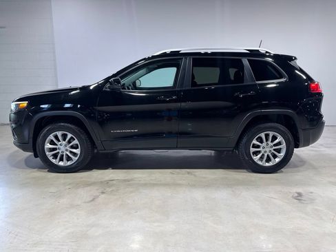 Used 2020 Jeep Cherokee Latitude AWD/4WD image 4