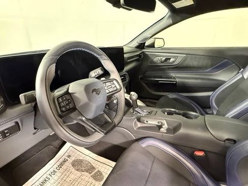 Used 2025 Ford Mustang Dark Horse RWD image 17