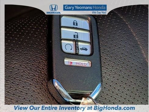 Used 2022 Honda Accord Touring image 36