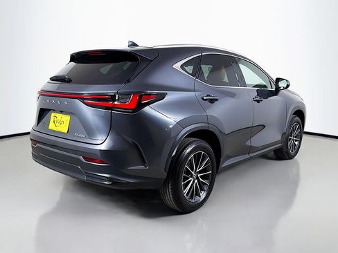 Used 2025 Lexus NX 250 FWD w/ Accessory Package (2T) image 6