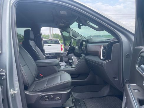 Used 2025 GMC Sierra 1500 Denali w/ Denali Reserve Package image 10
