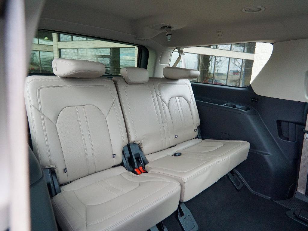 Used 2024 Ford Expedition Max Limited AWD/4WD image 44
