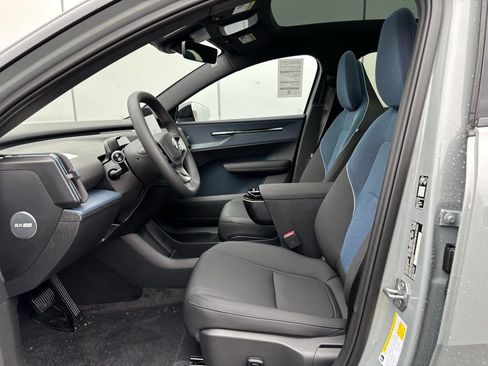 New 2026 Volvo EX30 Plus w/ Climate Package AWD/4WD image 15