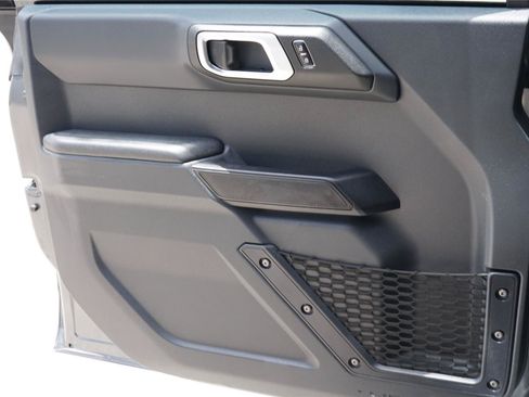 Certified 2025 Ford Bronco 4-Door AWD/4WD image 19