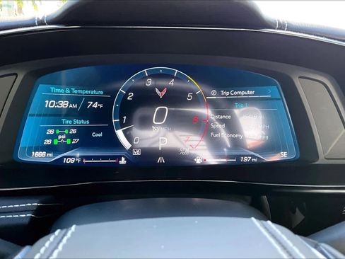 Used 2025 Chevrolet Corvette Stingray Coupe w/ 1LT image 20