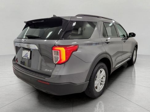 Used 2022 Ford Explorer XLT image 19