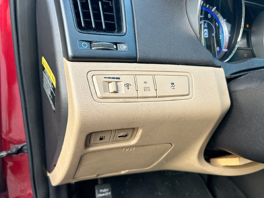 Used 2013 Hyundai Sonata GLS FWD image 13