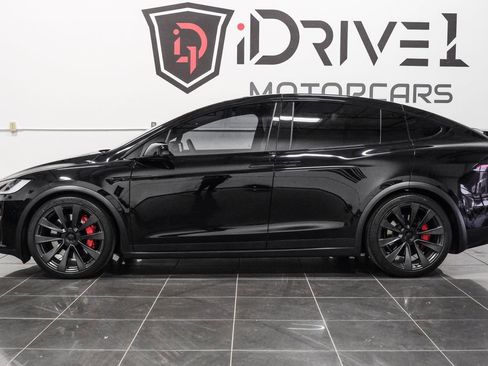 Used 2023 Tesla Model X Plaid image 17