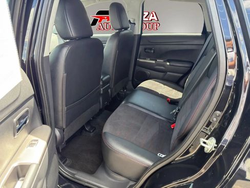 Used 2023 Mitsubishi Outlander Sport SE AWD/4WD image 13