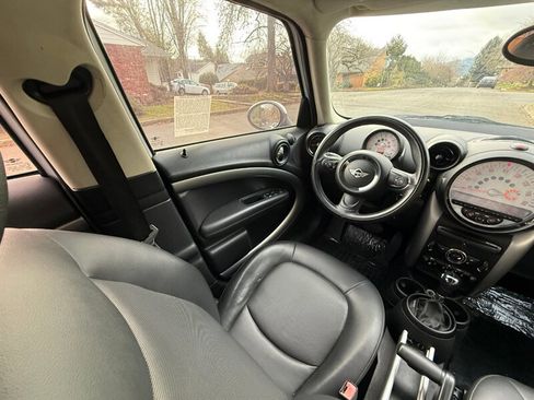 Used 2014 MINI Cooper Countryman Cooper image 16