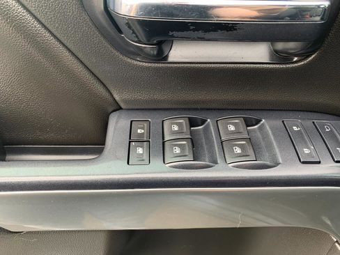 Used 2014 Chevrolet Silverado 1500 LT image 10