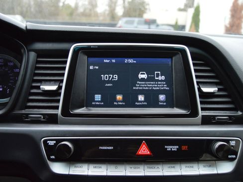 Used 2019 Hyundai Sonata SE FWD image 15